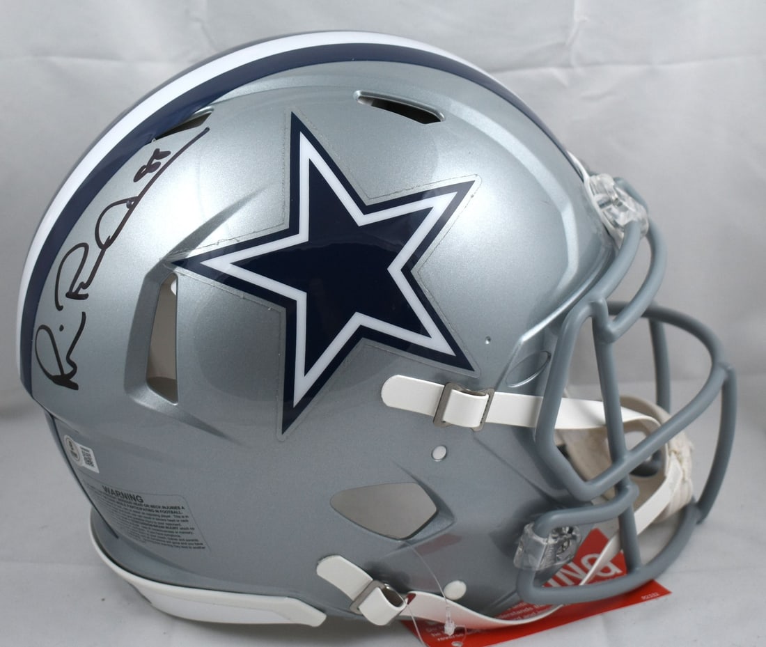 Signed Dallas Cowboys Full Size Speed Helmet Michael Irvin Beckett Authenticated: Signed Dallas Cowboys Full Size Speed Helmet Michael Irvin Beckett Authenticated This is an authentic Dallas Cowboys full-size Speed helmet autographed by Michael Irvin. The helmet comes with a Becket