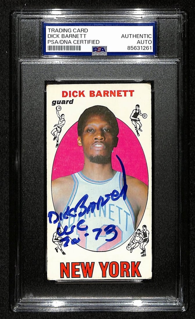 Dick Barnett HOF Signed 1969-70 TOPPS RC Card #18 Knicks PSA/DNA: Dick Barnett HOF Signed 1969-70 TOPPS RC Card #18 Knicks PSA/DNA This is an original Dick Barnett Hall of Fame signed and inscribed 1969-70 TOPPS Rookie Card #18 featuring the New York Knicks. The car