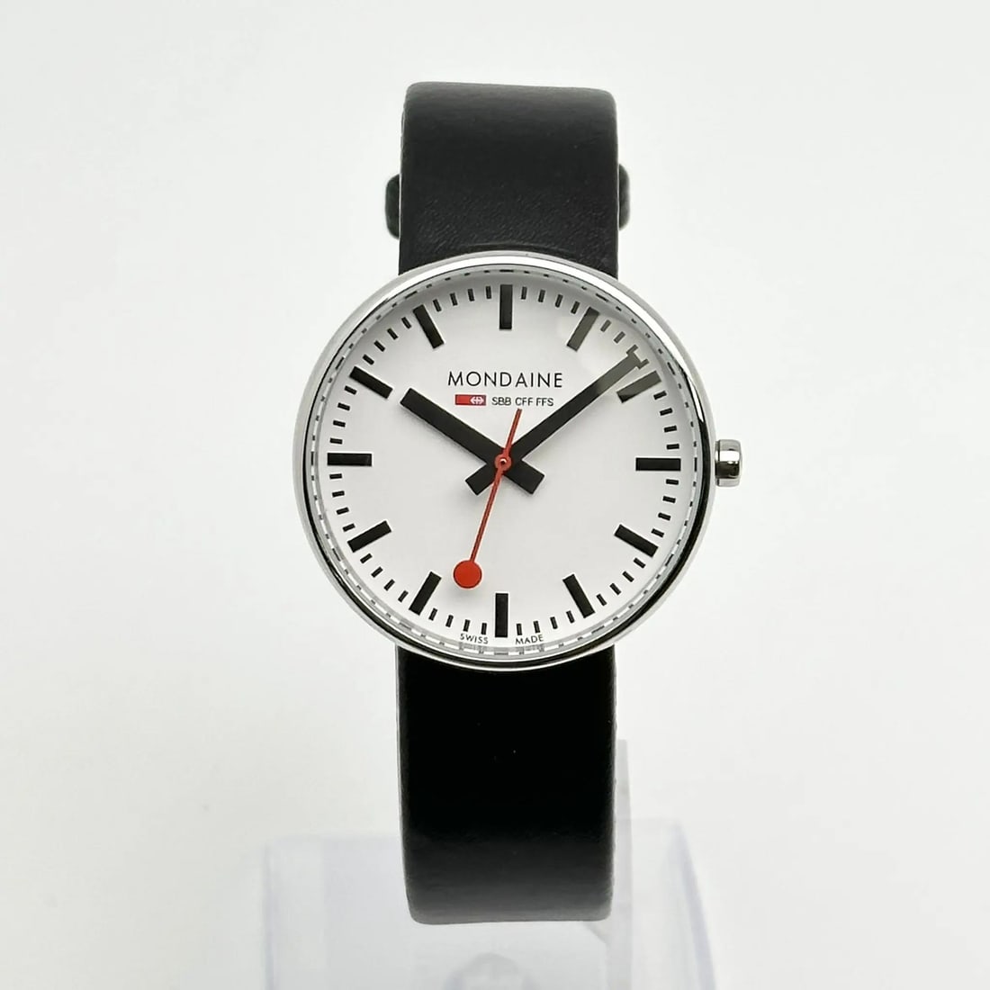 Mondaine Mini Giant Backlight 35mm Quartz Watch Steel White Dial (1 of 4)