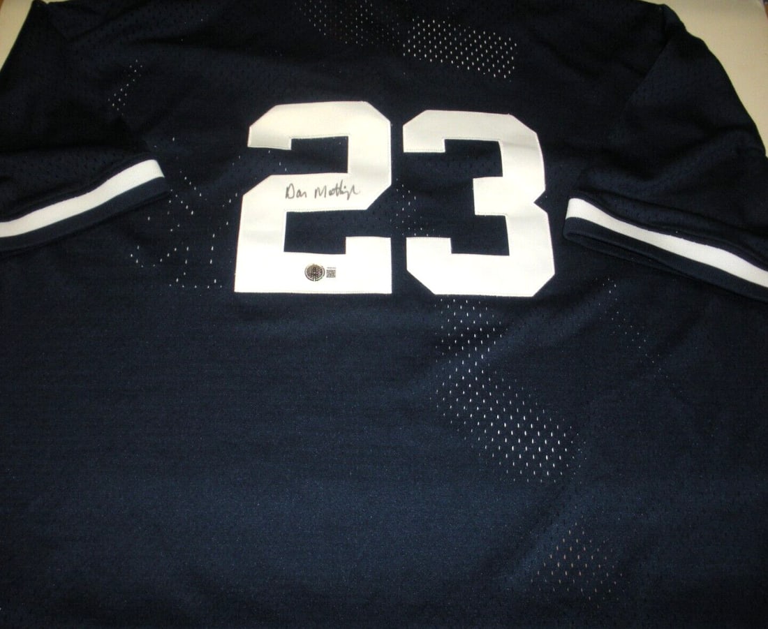 Mitchell & Ness Don Mattingly Yankees Jersey Signed With Beckett COA (1 of 3)