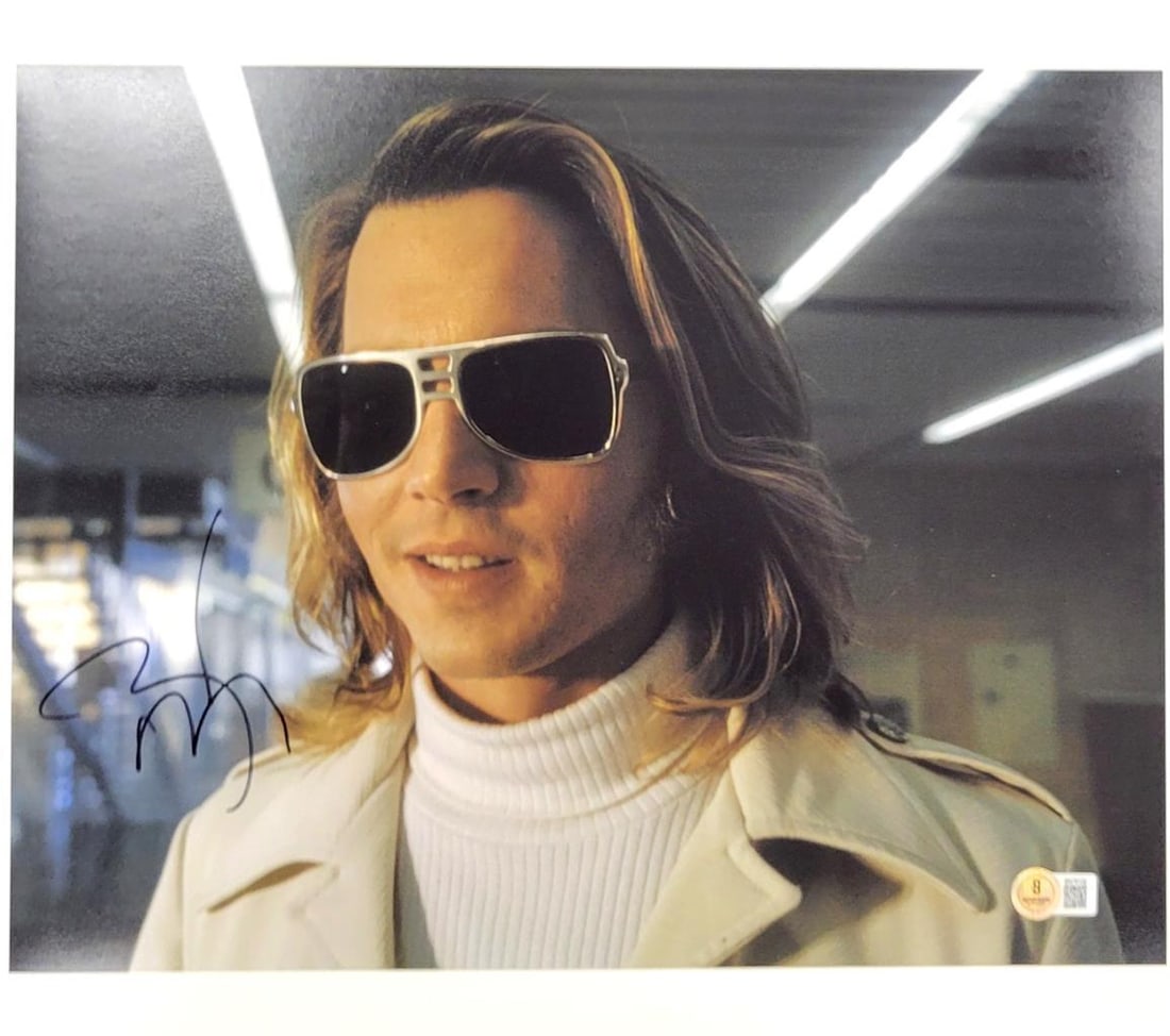 Johnny Depp Autographed Blow 11x14 Photo Beckett Certified: Johnny Depp Autographed Blow 11x14 Photo Beckett Certified This is an original 11x14 photograph from the movie "Blow," featuring an autograph from Johnny Depp. The signature has been authenticated by 