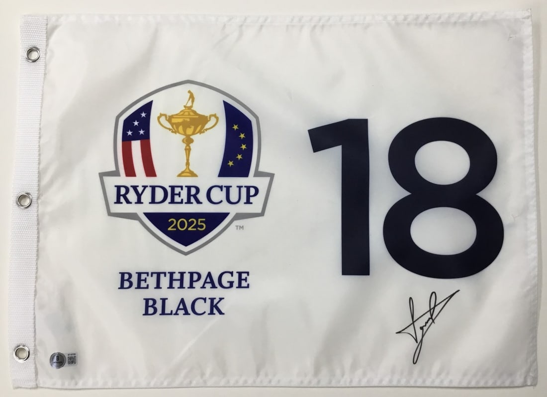 Luke Donald Signed 2025 Ryder Cup Pin Flag Beckett Authenticated: Luke Donald Signed 2025 Ryder Cup Pin Flag Beckett Authenticated Own a piece of golf history with this official 2025 Ryder Cup Bethpage Black 18 Pin Flag, personally signed by PGA star Luke Donald. Fe
