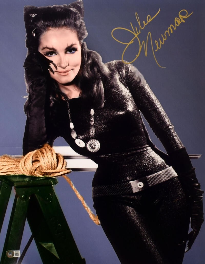 Julie Newmar Signed 16x20 Catwoman Photo Beckett Authenticated Gold Hologram: Julie Newmar Signed 16x20 Catwoman Photo Beckett Authenticated Gold Hologram Capture a piece of cinematic history with this original 16x20 photograph of Catwoman, autographed by the iconic Julie Newma
