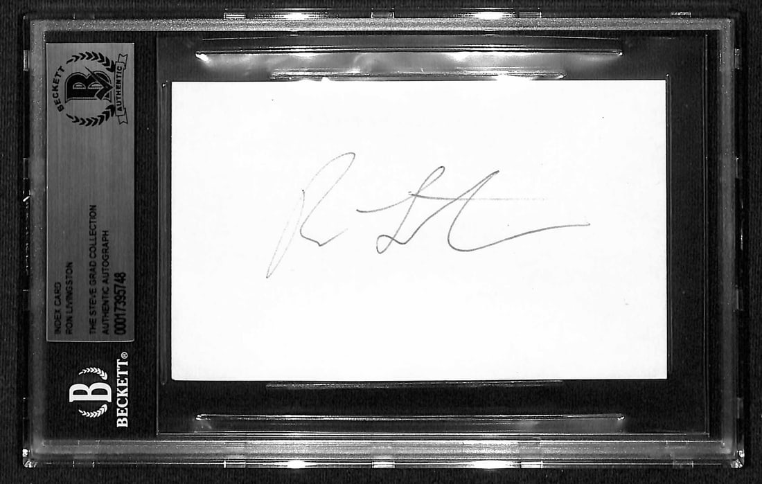 Ron Livingston Signed 3x5 Index Card BECKETT Encapsulated Band of Brothers: Ron Livingston Signed 3x5 Index Card BECKETT Encapsulated Band of Brothers This listing features a signed 3x5 index card by renowned actor Ron Livingston, best known for his role as Captain Lewis Nixo