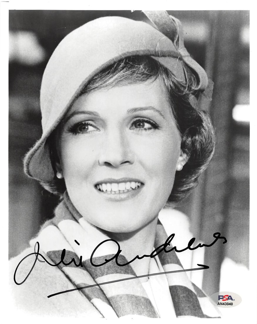 Julie Andrews Signed 8x10 Photo The Sound Of Music PSA/DNA: Julie Andrews Signed 8x10 Photo The Sound Of Music PSA/DNA This stunning 8x10 photo features the iconic Julie Andrews, personally signed by the legendary actress herself. From the timeless classic 'Th