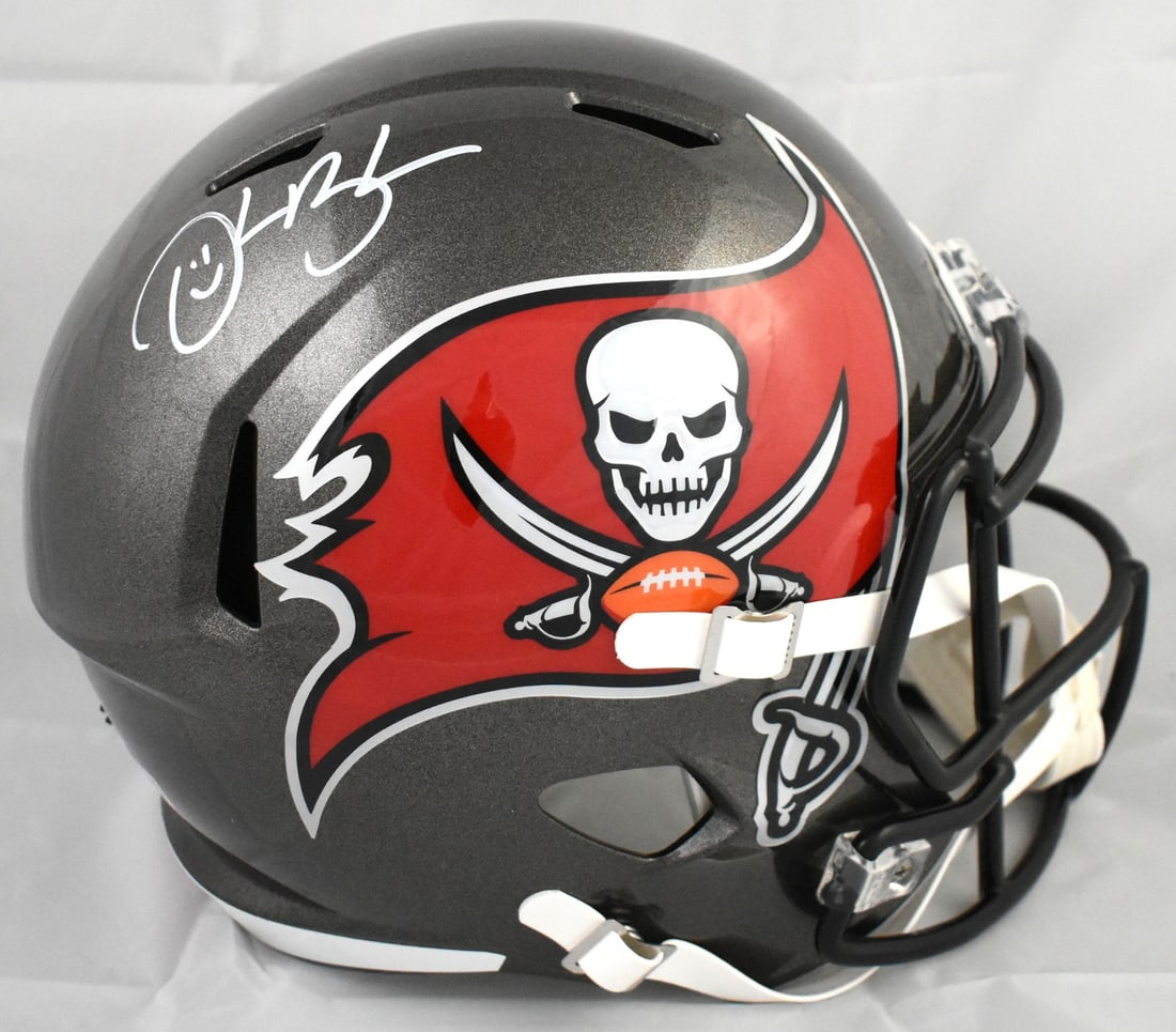 Tampa Bay Buccaneers Full Size Speed Helmet Signed by Derrick Brooks Beckett Hologram (1 of 5)