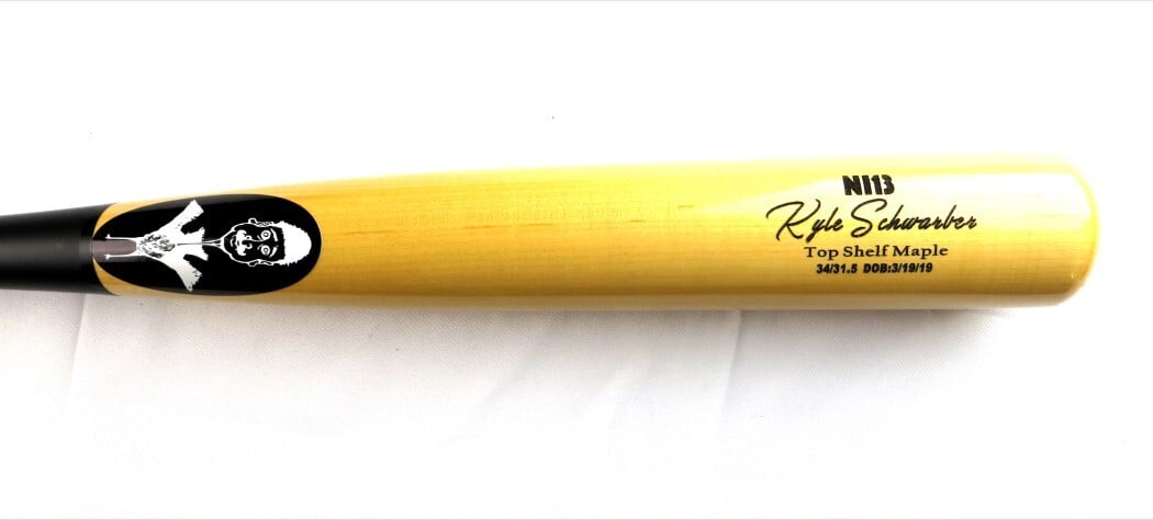 Kyle Schwarber Game Model Custom Bat Chicago Cubs MLB: Kyle Schwarber Game Model Custom Bat Chicago Cubs MLB This is an unused game model bat designed for Kyle Schwarber, featuring the Chicago Cubs branding. Ideal for collectors and fans of MLB, this bat 