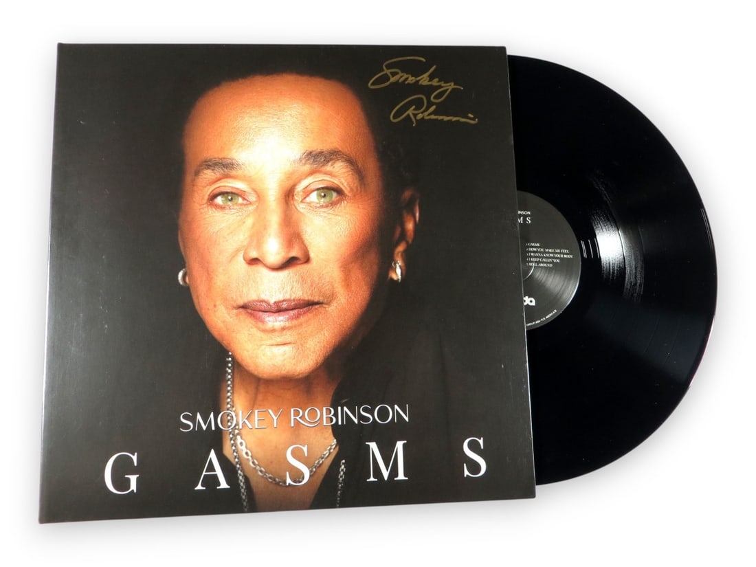 Gasms Record Album Cover Signed Twice by Smokey Robinson Beckett Authenticated: Gasms Record Album Cover Signed Twice by Smokey Robinson Beckett Authenticated This is an original record album cover for "Gasms" autographed by Smokey Robinson. The album cover has dual signatures an