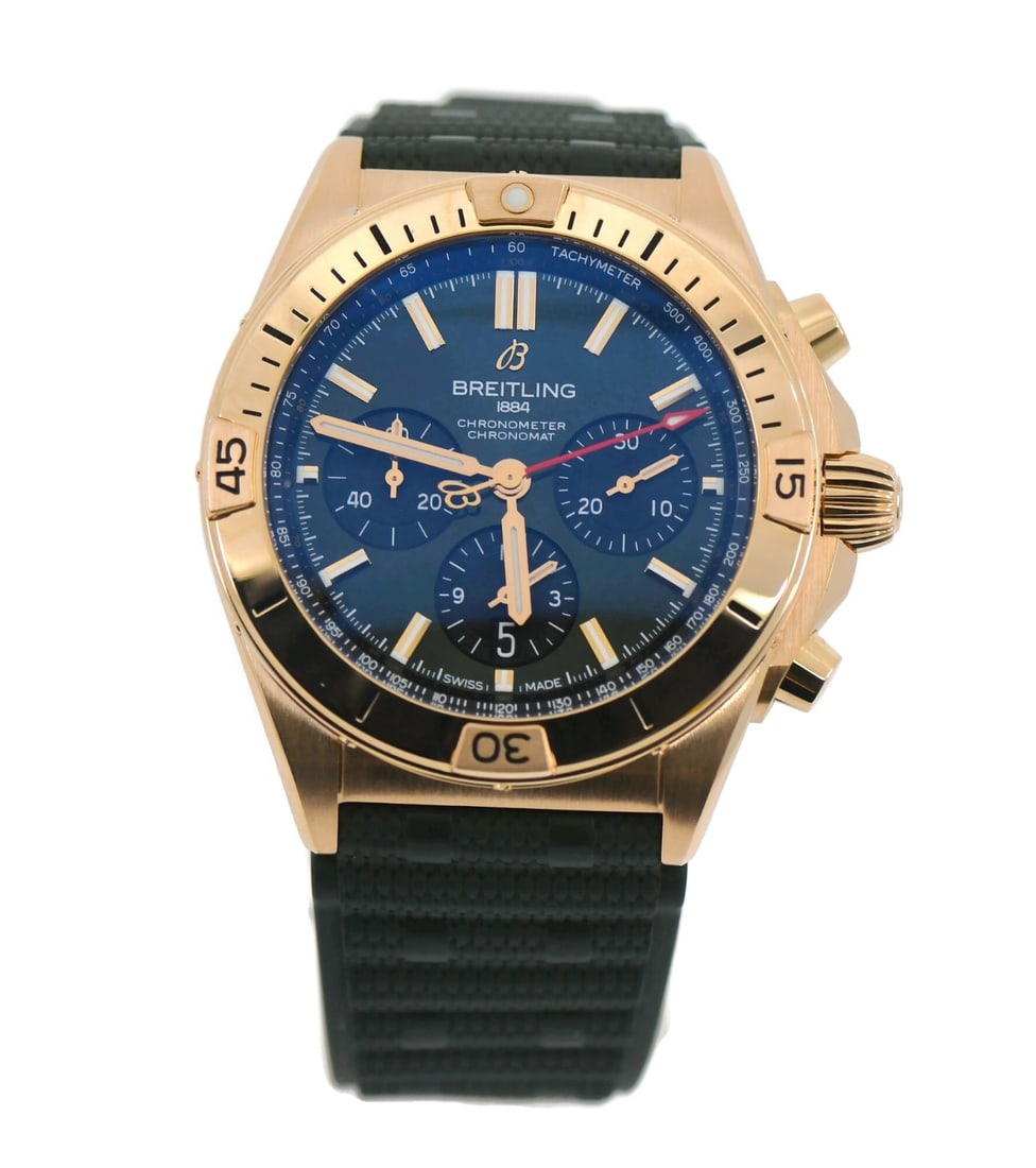 Chronomat B01 Green Dial 42mm 18K Rose Gold Men's Wristwatch with Papers: Chronomat B01 Green Dial 42mm 18K Rose Gold Men's Wristwatch with Papers The Breitling Chronomat B01 is a men's wristwatch featuring a 42 mm case crafted from 18K rose gold. It is equipped with a mech