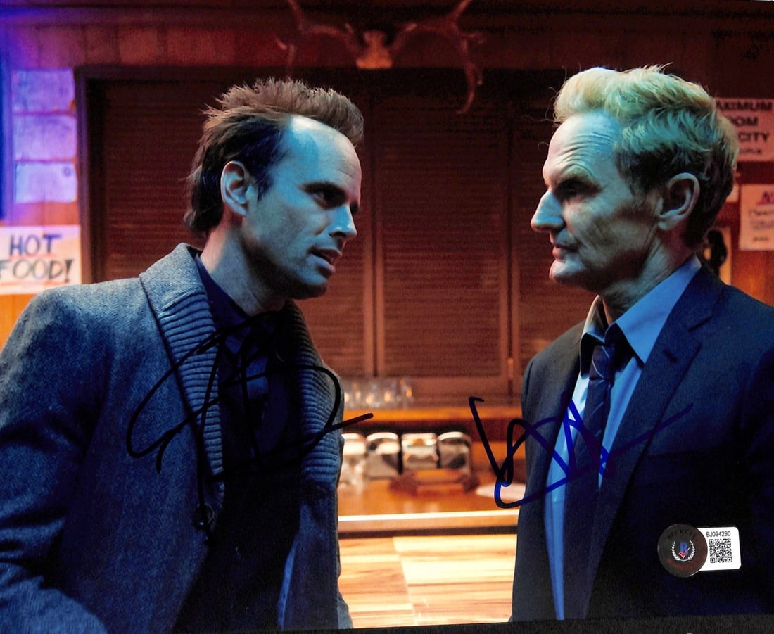 Jere Burns Walton Goggins Justified Signed 8x10 Photo Beckett Authenticated (1 of 1)
