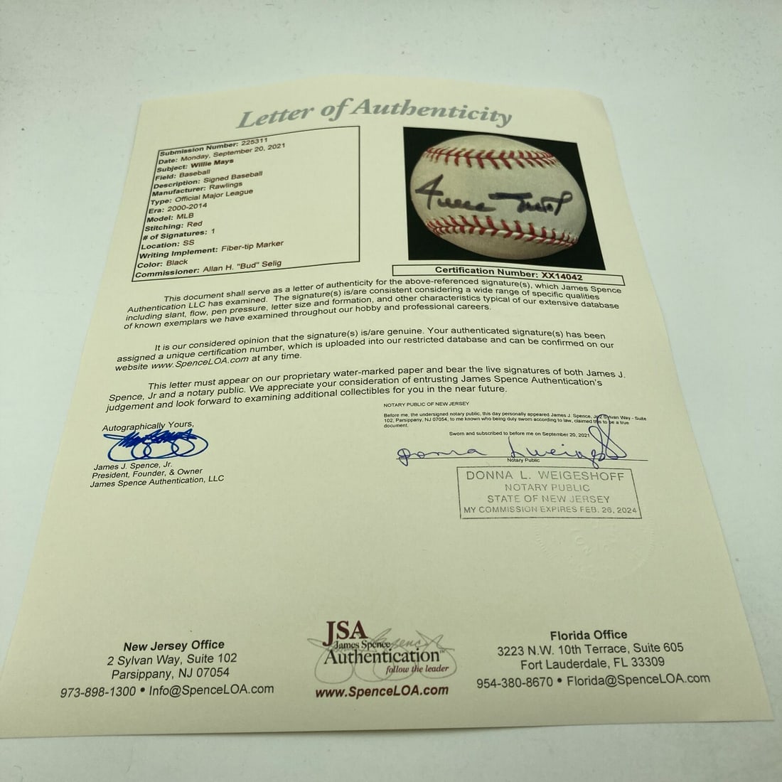 Willie Mays Autographed MLB Baseball with JSA Certification - 3
