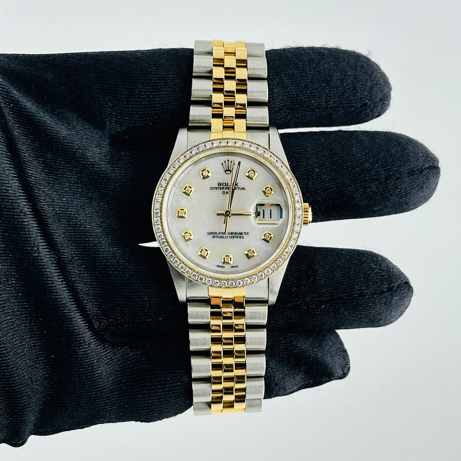 Datejust Ref 15233 Rolex Watch White MOP Diamond Dial D Link Jubilee: Datejust Ref 15233 Rolex Watch White MOP Diamond Dial D Link Jubilee This Rolex Datejust men's watch features an aftermarket white mother of pearl diamond dial and a pave 10K diamond bezel. It comes w