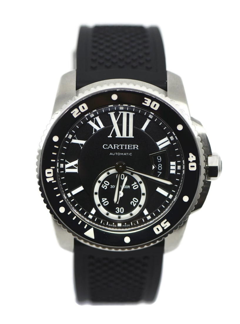 Men's Cartier Calibre Diver Automatic Stainless Steel 42mm Watch W7100056 with Box: Men's Cartier Calibre Diver Automatic Stainless Steel 42mm Watch W7100056 with Box This Cartier Calibre Diver wristwatch features a 42 mm stainless steel case, a black analog dial, and an automatic me