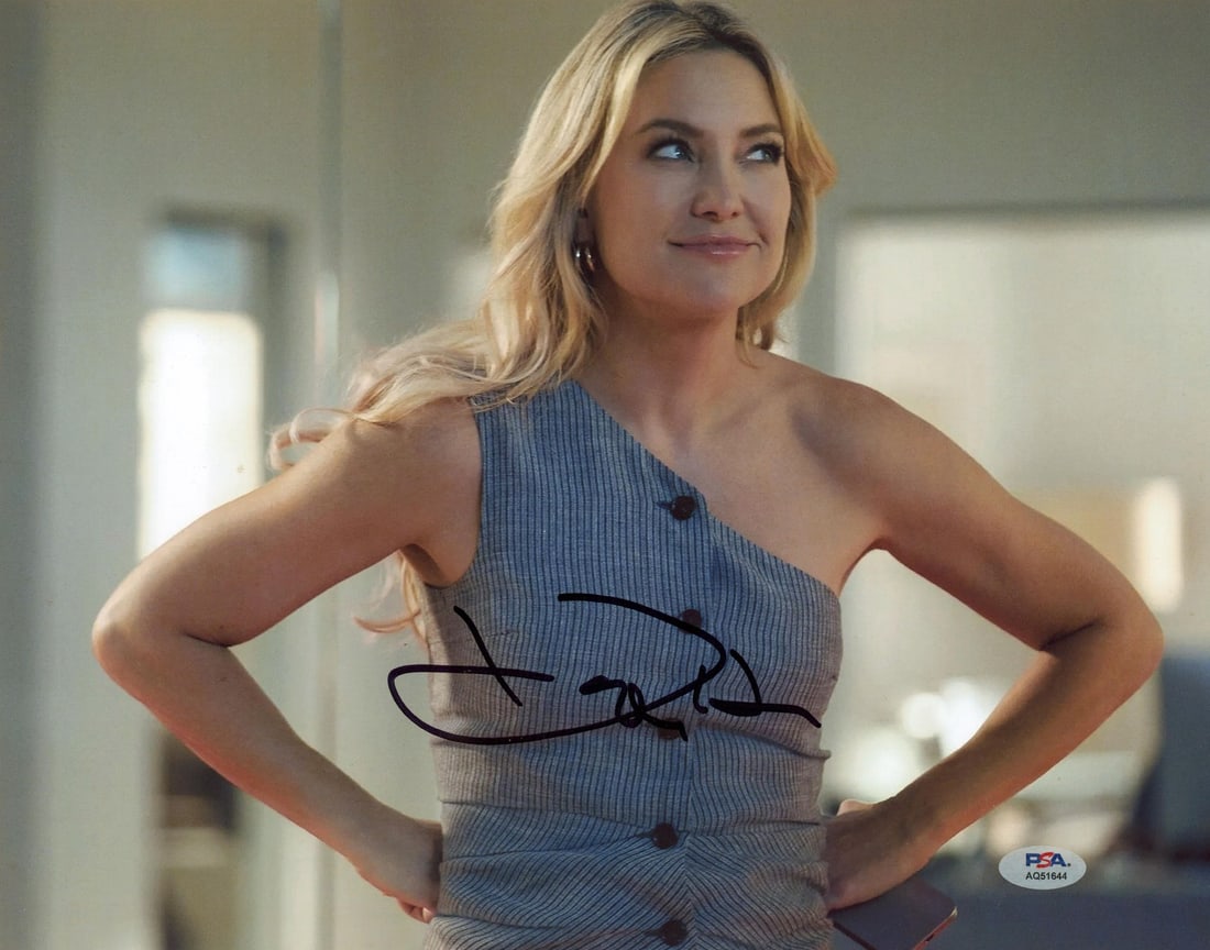 Kate Hudson Signed 11x14 Photograph PSA DNA Certified Running Point: Kate Hudson Signed 11x14 Photograph PSA DNA Certified Running Point This is an authentic 11x14 horizontal photograph personally signed by Kate Hudson from "Running Point." The autograph has been authe
