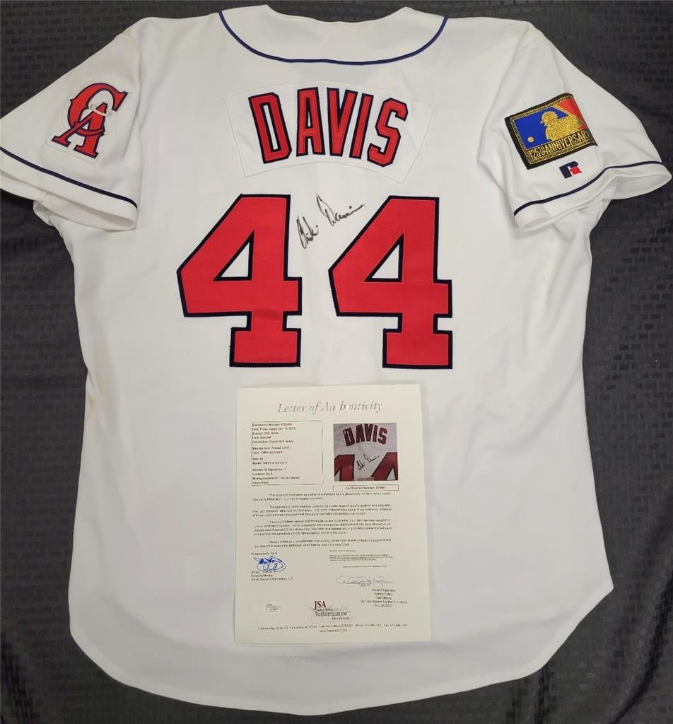 Chili Davis Signed California Angels Jersey with JSA Authentication: Chili Davis Signed California Angels Jersey with JSA Authentication This authentic California Angels jersey features the signature of former Major League Baseball player Chili Davis. The jersey is ver
