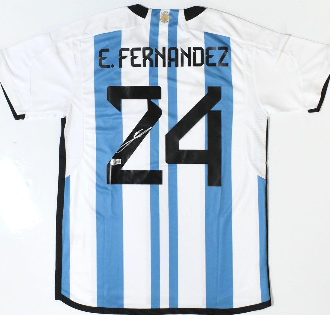 Signed Argentina Home Soccer Jersey Number 24 Beckett Holo Enzo Fernandez (1 of 3)