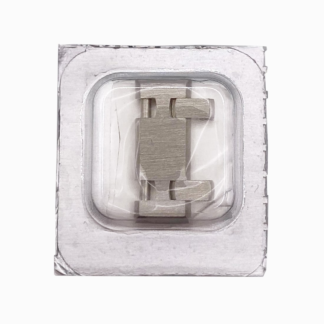Audemars Piguet Royal Oak 16mm Stainless Steel Band Link 15202ST: Audemars Piguet Royal Oak 16mm Stainless Steel Band Link 15202ST Enhance your Audemars Piguet Royal Oak timepiece with this 16mm Old Style Stainless Steel Band Link, specifically designed for models 1