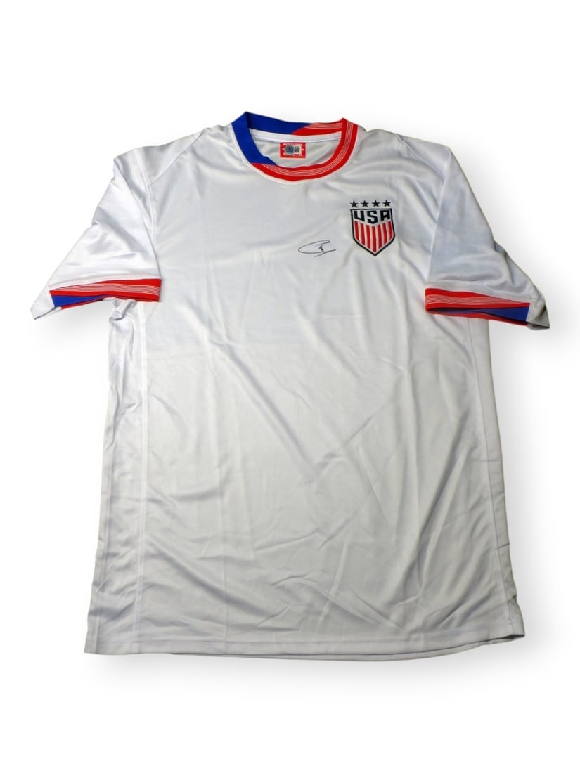 Christian Pulisic Signed Jersey Team USA XL Beckett Authenticated: Christian Pulisic Signed Jersey Team USA XL Beckett Authenticated Show your support for Team USA with this authentic Christian Pulisic signed jersey. This pre-owned jersey features the signature of th