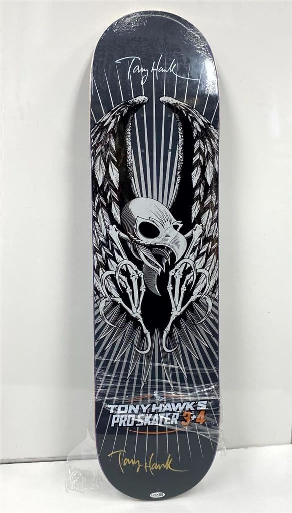 Tony Hawk Autographed Birdhouse Limited Edition Skateboard Deck JSA Authenticated: Tony Hawk Autographed Birdhouse Limited Edition Skateboard Deck JSA Authenticated This is an original Birdhouse skateboard deck featuring a limited edition Pro Skater design, autographed by Tony Hawk.