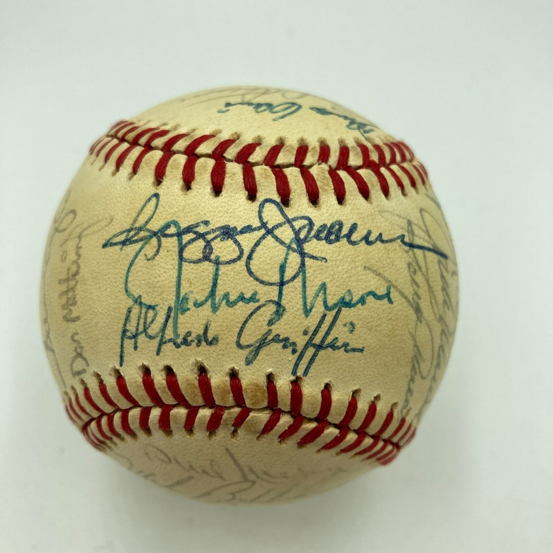 1984 All Star Game Team Signed Baseball 31 Sigs JSA COA: 1984 All Star Game Team Signed Baseball 31 Sigs JSA COA Celebrate a historic moment in baseball history with this original 1984 All Star Game American League Team Signed Baseball. This unique collecti