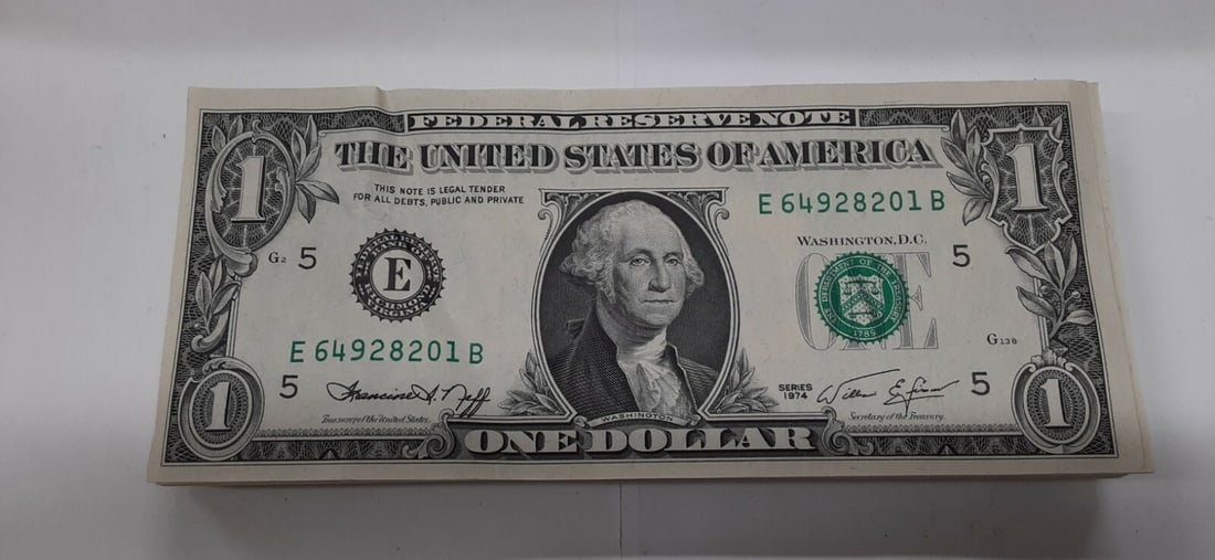 Pack of 100 Consecutive 1974 $1 Federal Reserve Notes Uncirculated (1 of 3)