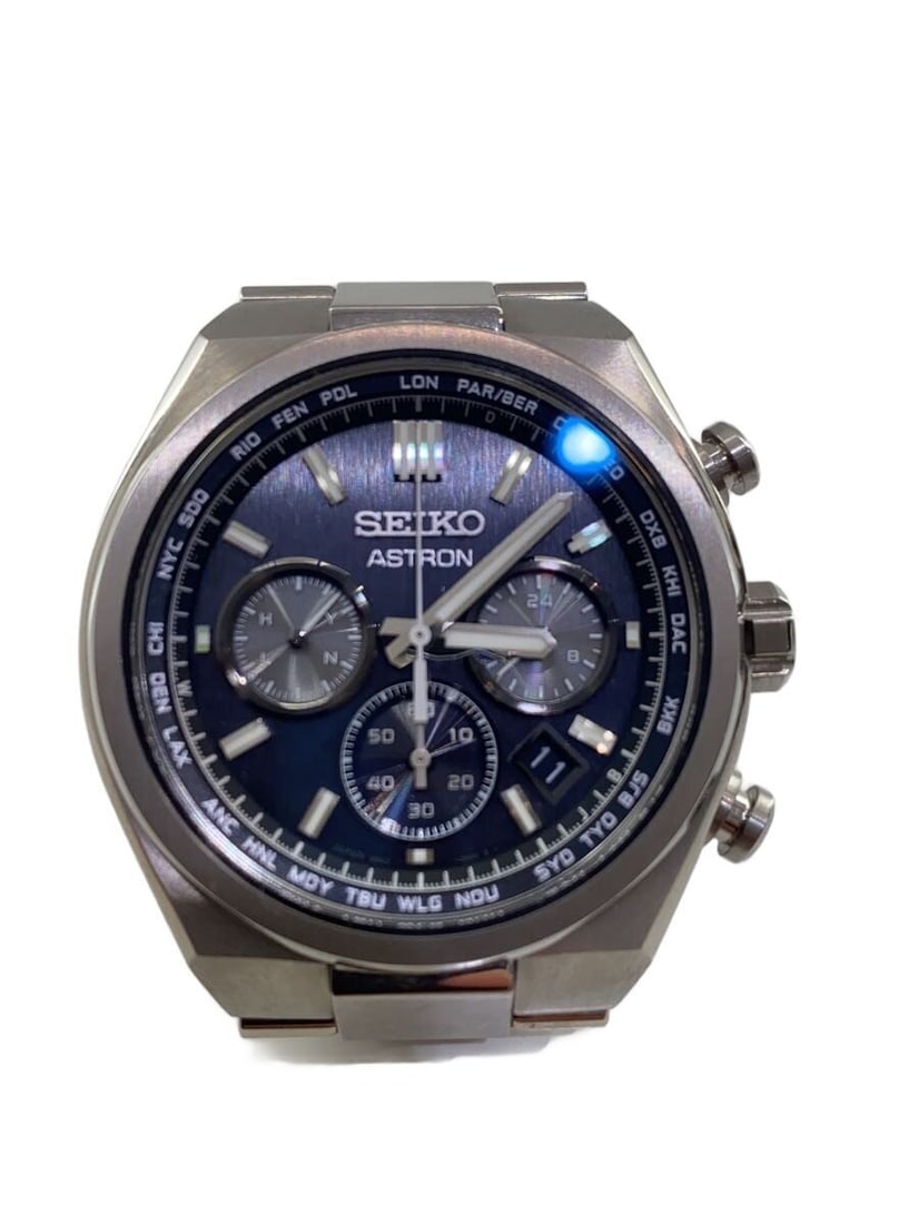 Seiko Astron Black Stainless Steel Men's Wristwatch: Seiko Astron Black Stainless Steel Men's Wristwatch This SEIKO Astron 8B92-0BE0 men's wristwatch features a black dial and is crafted from stainless steel. Designed for men, it offers a case height an