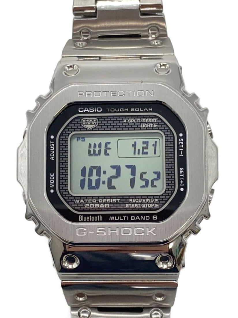 Casio G-SHOCK GMW-B5000D-1JF Silver Men's Wristwatch: Casio G-SHOCK GMW-B5000D-1JF Silver Men's Wristwatch This CASIO G-SHOCK GMW-B5000D-1JF men's wristwatch features a sleek silver design and is crafted in Japan. The watch is in excellent pre-owned cond