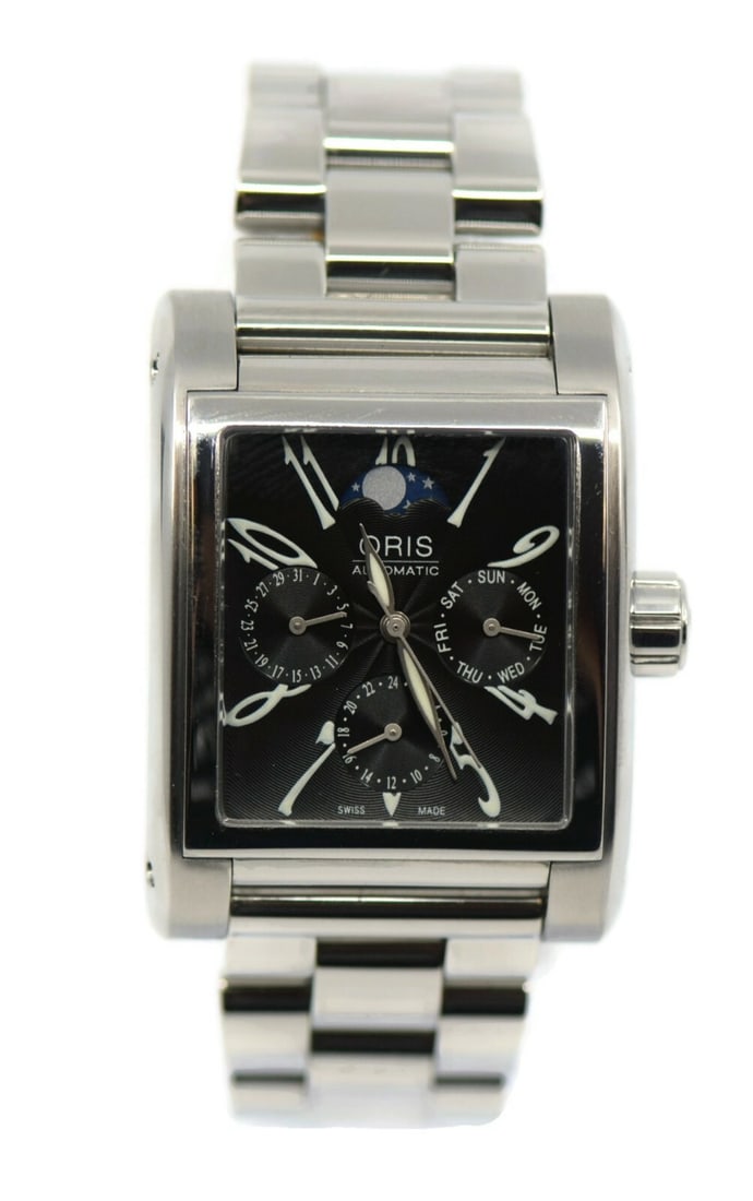 Oris Rectangular Moon Phase Automatic Watch Stainless Steel 7528: Oris Rectangular Moon Phase Automatic Watch Stainless Steel 7528 Discover the elegance of the Oris Rectangular Moon Phase Stainless Steel Watch. This exquisite wristwatch features a sophisticated blac