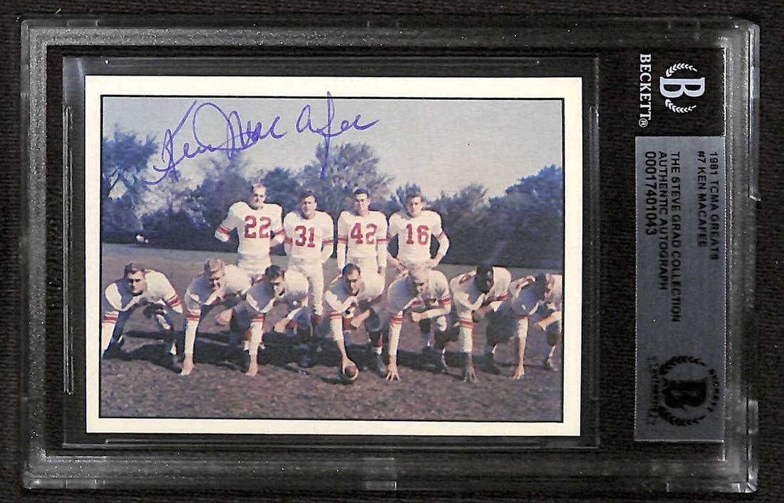 Ken Macafee Signed 1981 TCMA Greats #7 Card Authenticated by Beckett: Ken Macafee Signed 1981 TCMA Greats #7 Card Authenticated by Beckett This is a signed 1981 TCMA Greats #7 sports trading card featuring Ken Macafee, the San Francisco 49ers Tight End. The card showcas