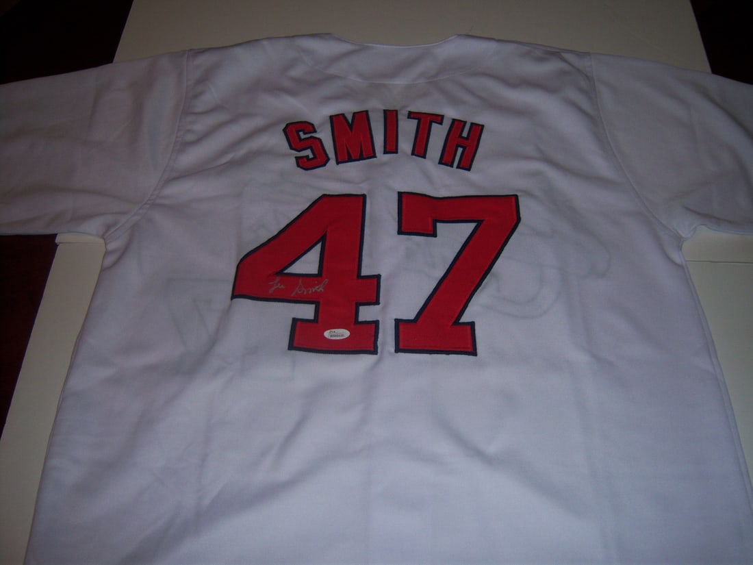Lee Smith Signed St Louis Cardinals Jersey With JSA COA Authentication: Lee Smith Signed St Louis Cardinals Jersey With JSA COA Authentication This pre-owned St. Louis Cardinals jersey has been hand signed by Lee Smith, who achieved 478 saves during his MLB career. The je