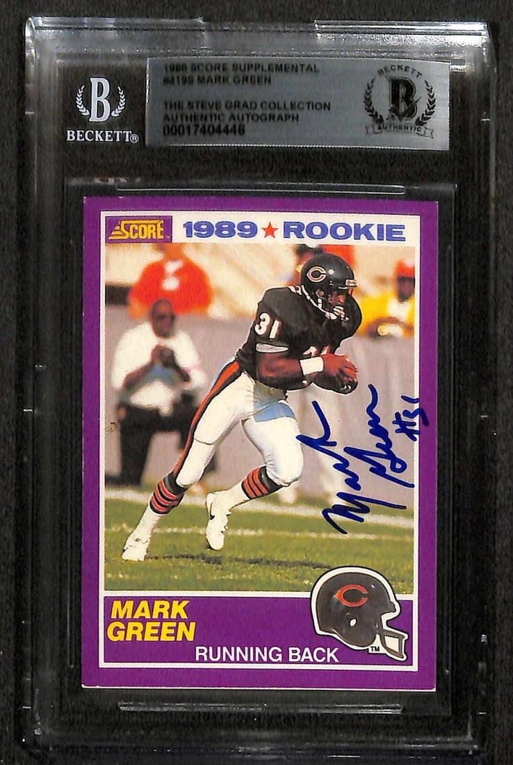 Mark Green Signed 1989 Score Supplemental #419S Card Beckett Authenticated: Mark Green Signed 1989 Score Supplemental #419S Card Beckett Authenticated Celebrate the legacy of the Chicago Bears with this autographed 1989 Score Supplemental #419S trading card featuring Mark Gre