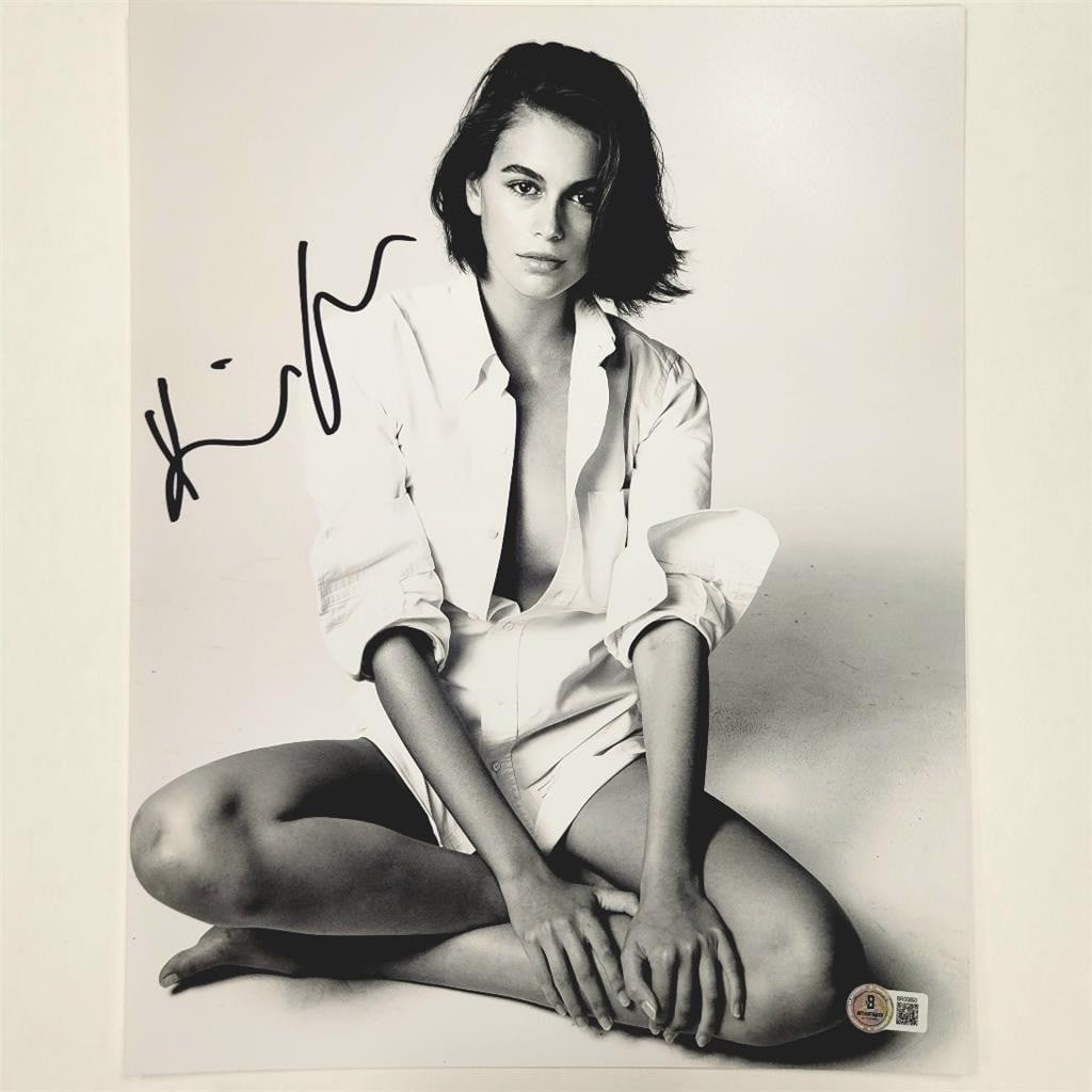 11x14 Signed Kaia Gerber Photograph with Beckett Authentication: 11x14 Signed Kaia Gerber Photograph with Beckett Authentication This is an original 11x14 photograph signed by actress and model Kaia Gerber. The autograph has been authenticated by Beckett, ensuring 
