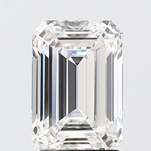 Loose Diamond - EMERALD 2.52ct F VVS2: Loose Diamond - EMERALD 2.52ct F VVS2 Source: This is a real non-mined Diamond that has been grown in a lab Shape: EMERALD Carats: 2.52 Color: F Clarity: VVS2 Certification: IGI Video: