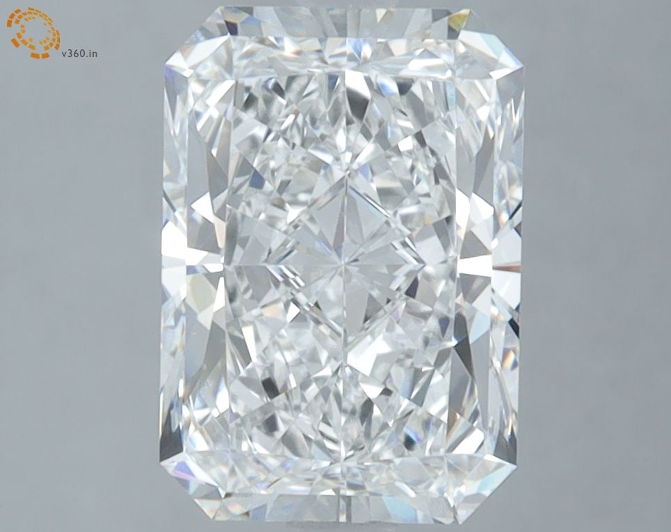 Loose Diamond - RADIANT 3.02ct E VVS2: Loose Diamond - RADIANT 3.02ct E VVS2 Source: This is a real non-mined Diamond that has been grown in a lab Shape: RADIANT Carats: 3.02 Color: E Clarity: VVS2 Certification: IGI Additional images avai