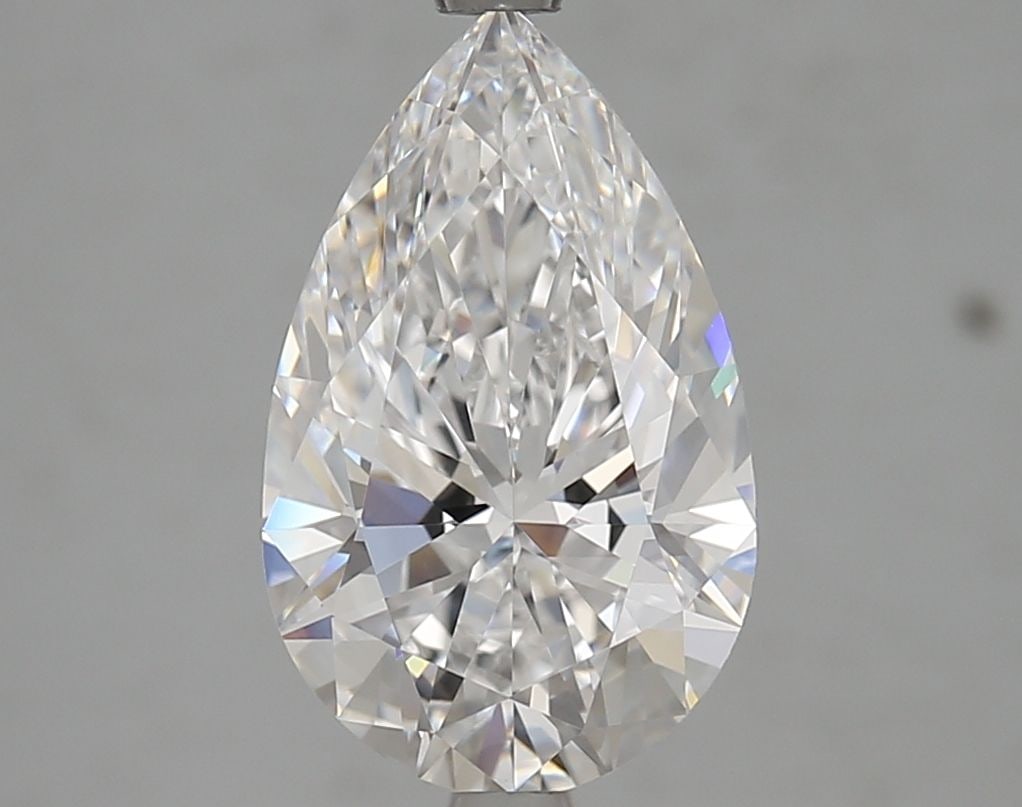 Loose Diamond - PEAR 3.14ct D VVS1: Loose Diamond - PEAR 3.14ct D VVS1 Source: This is a real non-mined Diamond that has been grown in a lab Shape: PEAR Carats: 3.14 Color: D Clarity: VVS1 Certification: GIA Video: