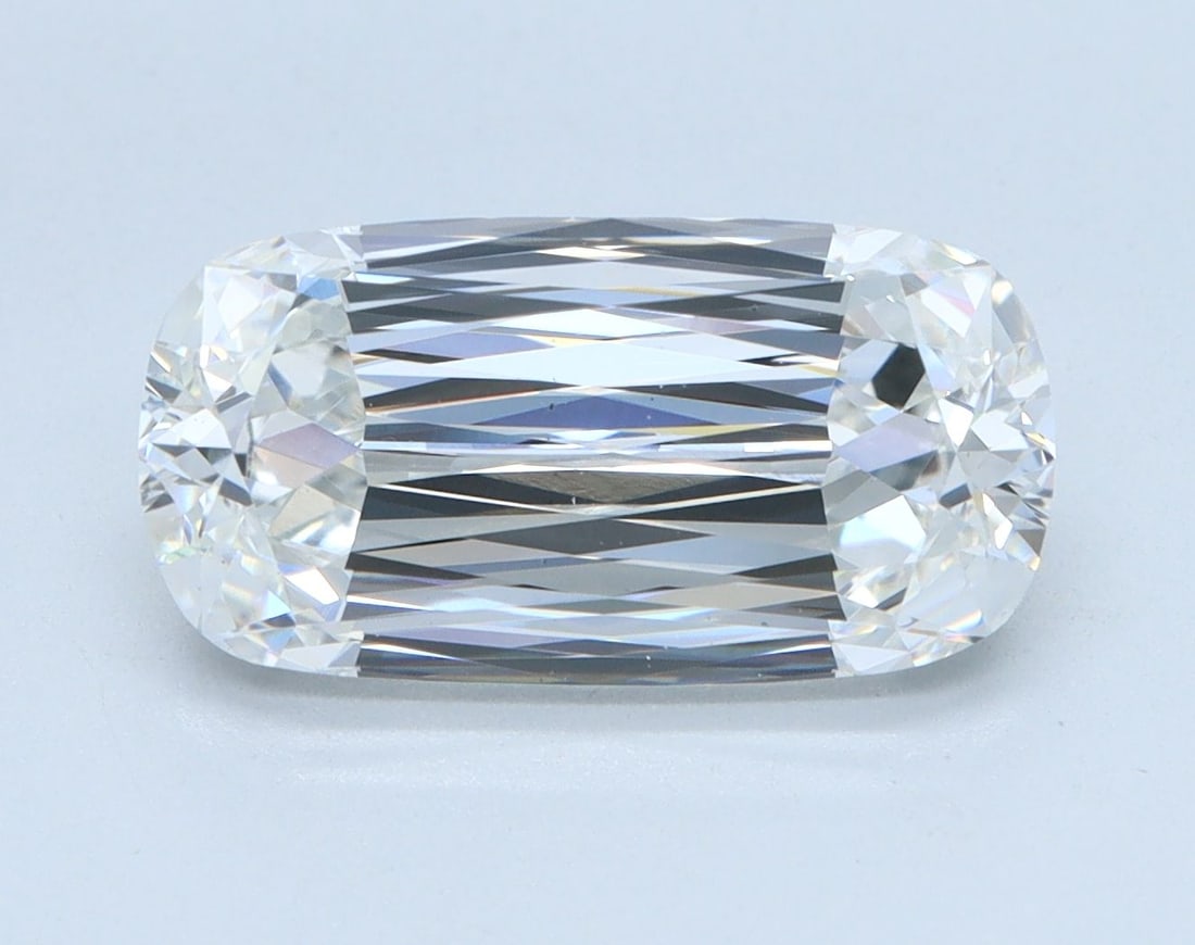Loose Diamond - CUSHION MODIFIED 3.17ct F VS1: Loose Diamond - CUSHION MODIFIED 3.17ct F VS1 Source: This is a real non-mined Diamond that has been grown in a lab Shape: CUSHION MODIFIED Carats: 3.17 Color: F Clarity: VS1 Certification: IGI Additi