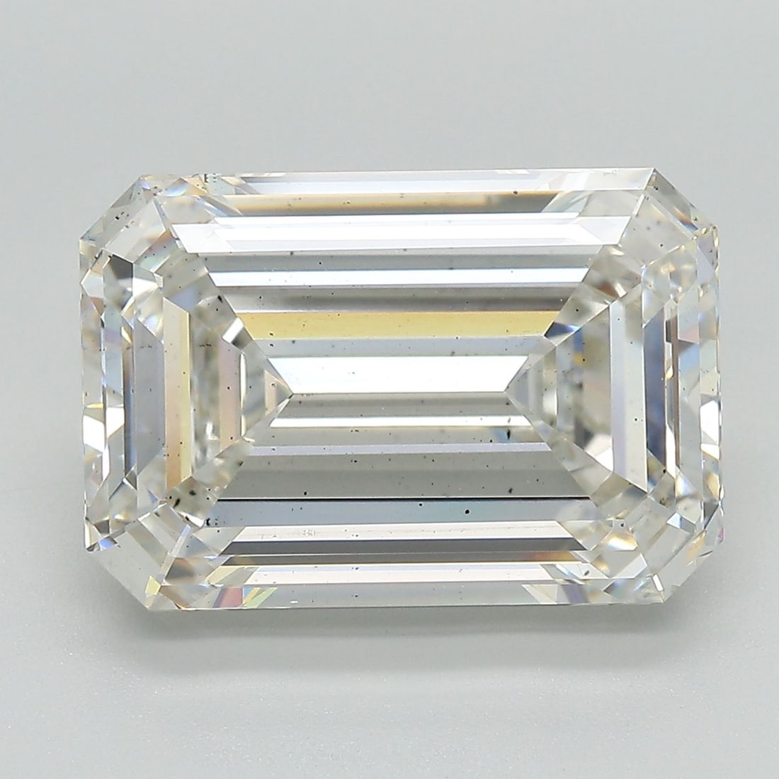 Loose Diamond - EMERALD 10.13ct H SI1: Loose Diamond - EMERALD 10.13ct H SI1 Source: This is a real non-mined Diamond that has been grown in a lab Shape: EMERALD Carats: 10.13 Color: H Clarity: SI1 Certification: IGI Video: Video Link