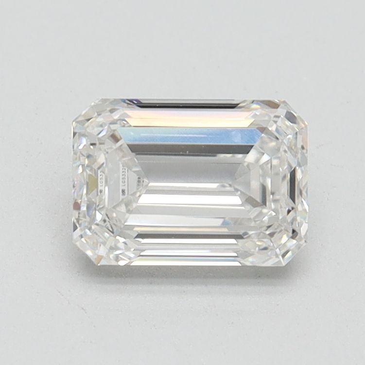 Loose Diamond - EMERALD 1.01ct G VS1: Loose Diamond - EMERALD 1.01ct G VS1 Source: This is a real non-mined Diamond that has been grown in a lab Shape: EMERALD Carats: 1.01 Color: G Clarity: VS1 Certification: IGI Video:
