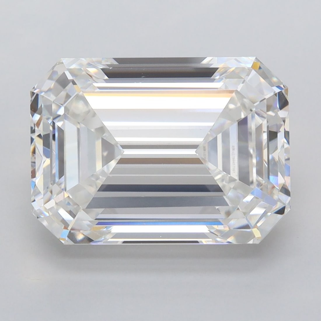 Loose Diamond - EMERALD 7.11ct E VVS2: Loose Diamond - EMERALD 7.11ct E VVS2 Source: This is a real non-mined Diamond that has been grown in a lab Shape: EMERALD Carats: 7.11 Color: E Clarity: VVS2 Certification: IGI Video: