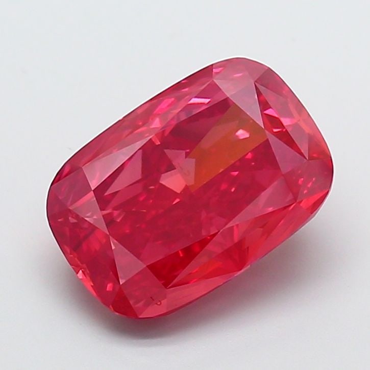 Loose Diamond - CUSHION MODIFIED 7.09ct Fancy Vivid Red VS2: Loose Diamond - CUSHION MODIFIED 7.09ct Fancy Vivid Red VS2 Source: This is a real non-mined Diamond that has been grown in a lab Shape: CUSHION MODIFIED Carats: 7.09 Color: Fancy Vivid Red Certificat