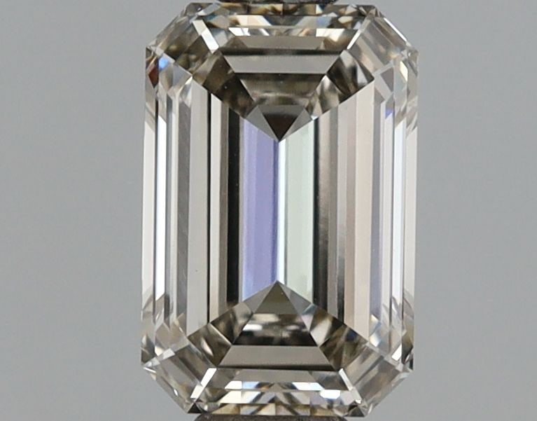 Loose Diamond - EMERALD 1.15ct Fancy Light Gray SI1: Loose Diamond - EMERALD 1.15ct Fancy Light Gray SI1 Source: This is a real non-mined Diamond that has been grown in a lab Shape: EMERALD Carats: 1.15 Color: Fancy Light Gray Certification: NONE Additi