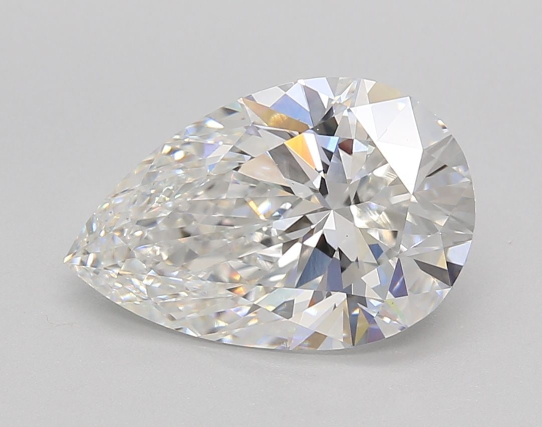 Loose Diamond - PEAR 3.21ct F VS1: Loose Diamond - PEAR 3.21ct F VS1 Source: This is a real non-mined Diamond that has been grown in a lab Shape: PEAR Carats: 3.21 Color: F Clarity: VS1 Certification: NONE Video: