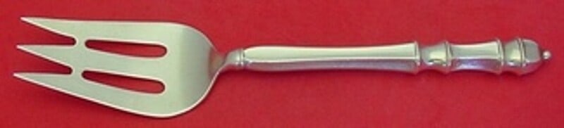 Towle Carpenter Hall Sterling Silver Serving Fork 9 1/4 Vintage: Towle Carpenter Hall Sterling Silver Serving Fork 9 1/4 Vintage This vintage serving fork is a stunning piece from the Carpenter Hall pattern by Towle, crafted in fine sterling silver. Measuring 9 1/4