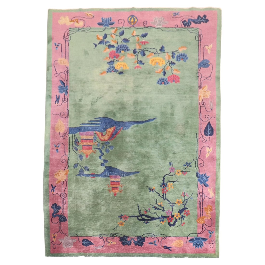 Mid-20th Century Hand-Knotted Chinese Art Deco Carpet in Pink and Green: Mid-20th Century Hand-Knotted Chinese Art Deco Carpet in Pink and Green Discover this enchanting mid-20th century Chinese Art Deco carpet, featuring a stunning floral design with vibrant accents in gr