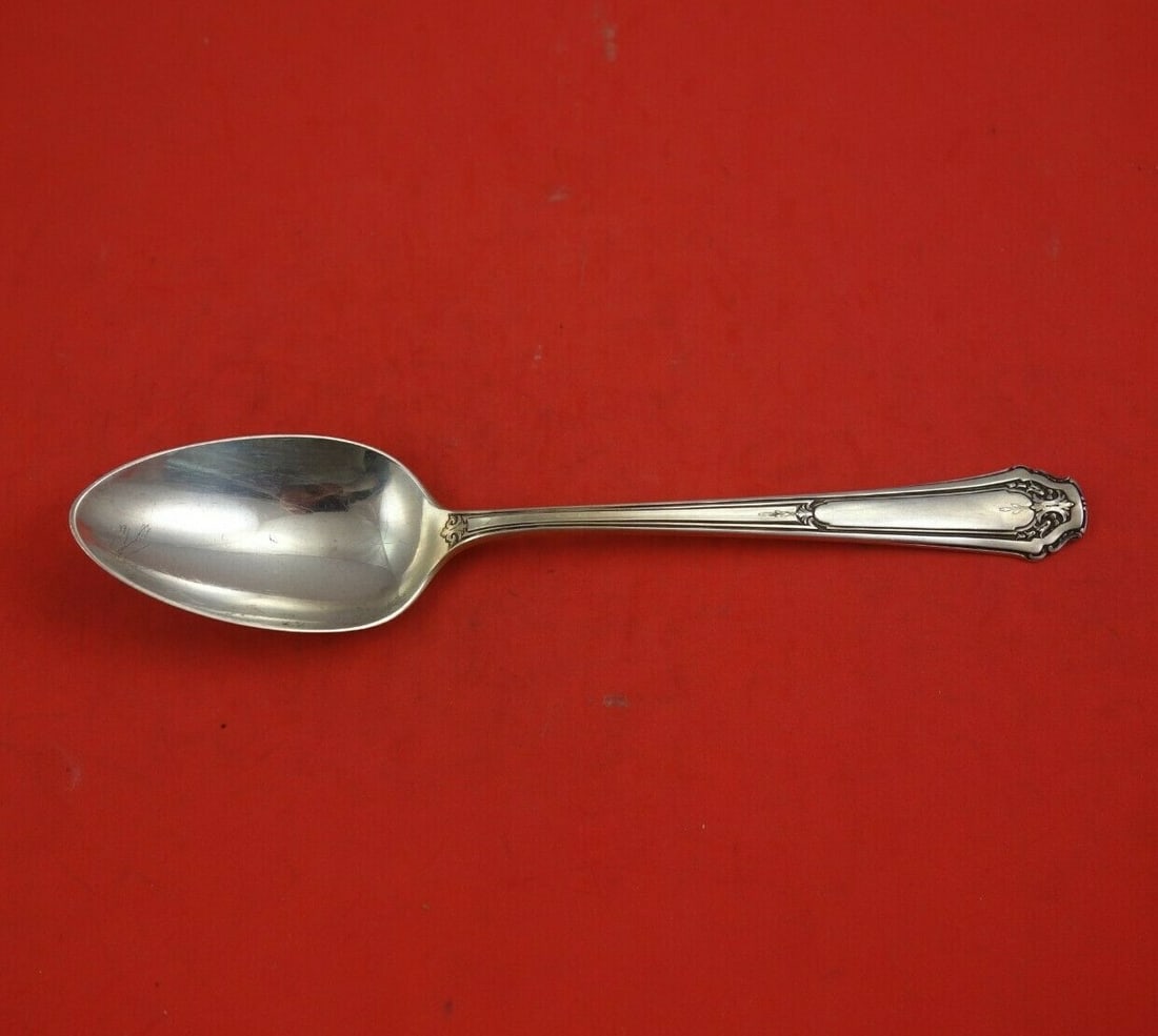 Wallace Princess Anne Sterling Silver Serving Spoon 8 1/4 Vintage: Wallace Princess Anne Sterling Silver Serving Spoon 8 1/4 Vintage This vintage serving spoon is a beautiful example of the Princess Anne pattern by Wallace, crafted from high-quality sterling silver. 