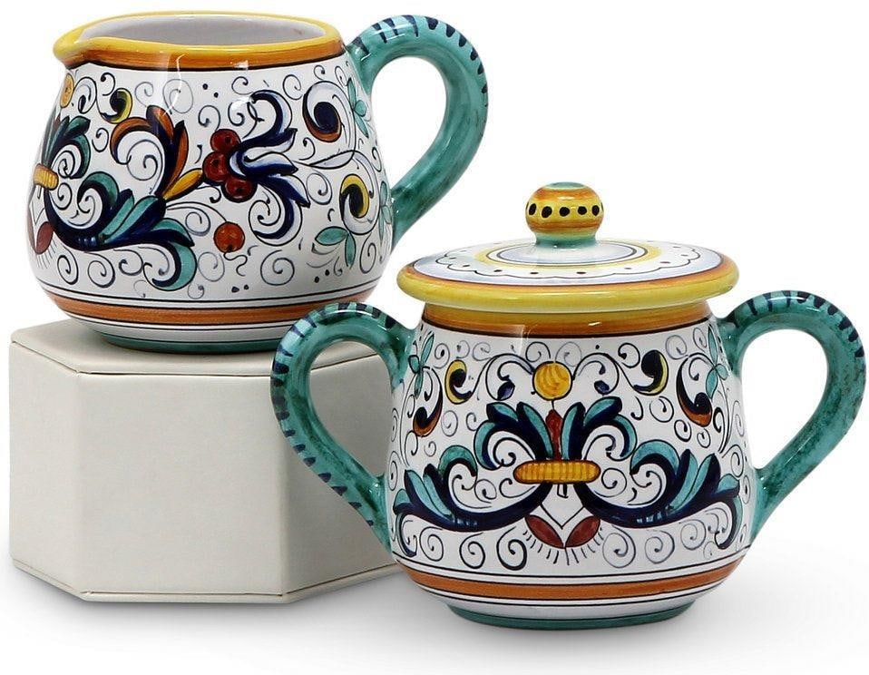 Ricco Deruta Deluxe Hand-Painted Sugar and Creamer Set: Ricco Deruta Deluxe Hand-Painted Sugar and Creamer Set Experience Italian elegance with this exquisite Deruta style tableware set, featuring a sugar bowl and creamer. Each piece is meticulously handma