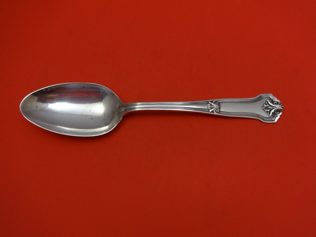 Wallace Corinthian Sterling Silver Serving Spoon 8 1/4 Inch: Wallace Corinthian Sterling Silver Serving Spoon 8 1/4 Inch This elegant serving spoon from Wallace is crafted in sterling silver, showcasing the classic Corinthian pattern. Measuring 8 1/4 inches, it