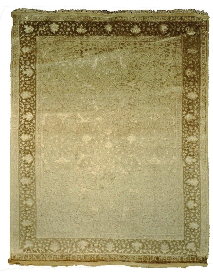Luxurious 6' x 9' Ivory Wool & Silk Handmade Rug (1 of 6)