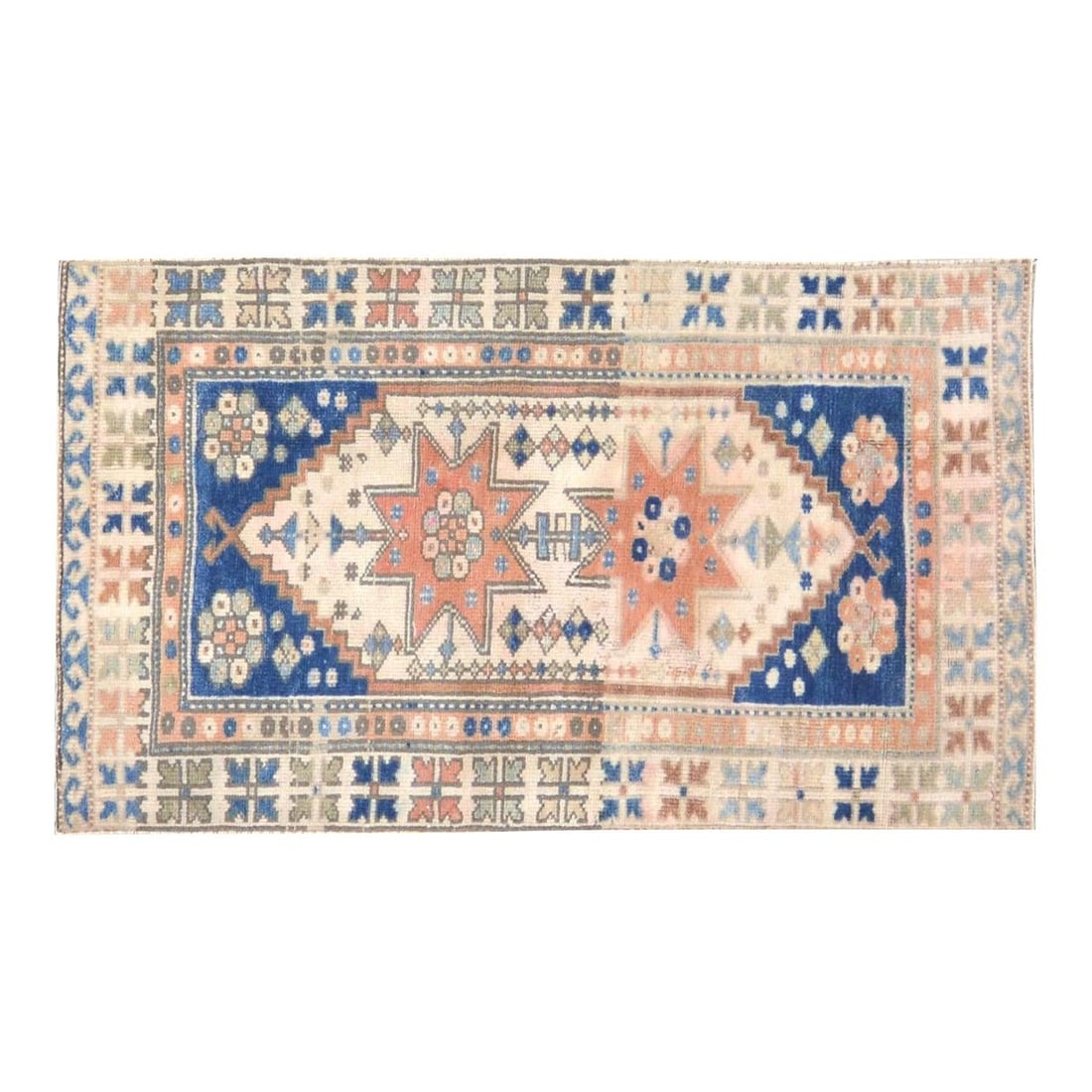 Handmade Wool Anatolian Area Rug 2'9 x 4'8 Peach Vintage: Handmade Wool Anatolian Area Rug 2'9 x 4'8 Peach Vintage This vintage Turkish Anatolian rug is hand-knotted from wool using traditional techniques, combining timeless craftsmanship with a modern desig