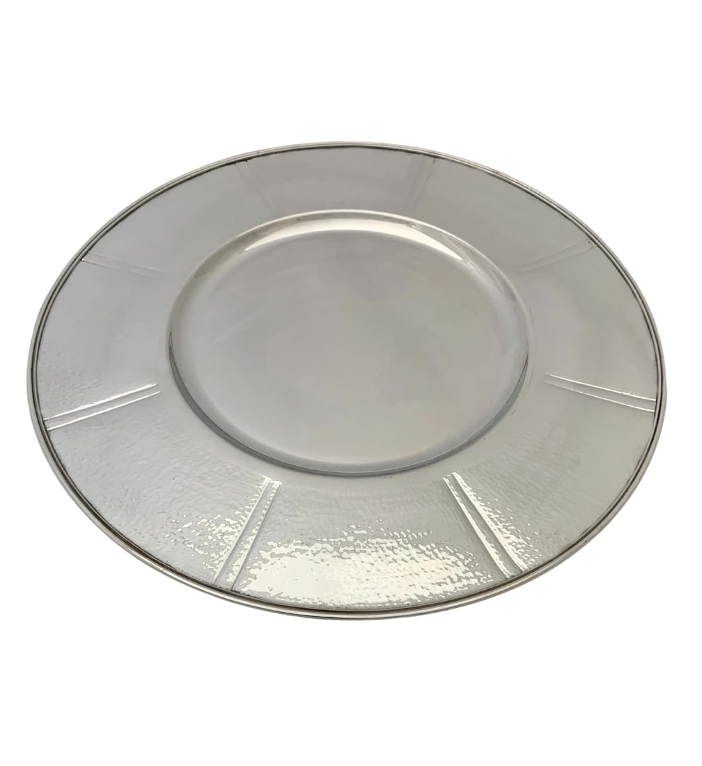 Handmade Modern 925 Sterling Silver Round Tray 17 Inches Italy: Handmade Modern 925 Sterling Silver Round Tray 17 Inches Italy This exquisite large round tray is crafted from fine 925 sterling silver, showcasing a unique combination of modern hammered and sleek de